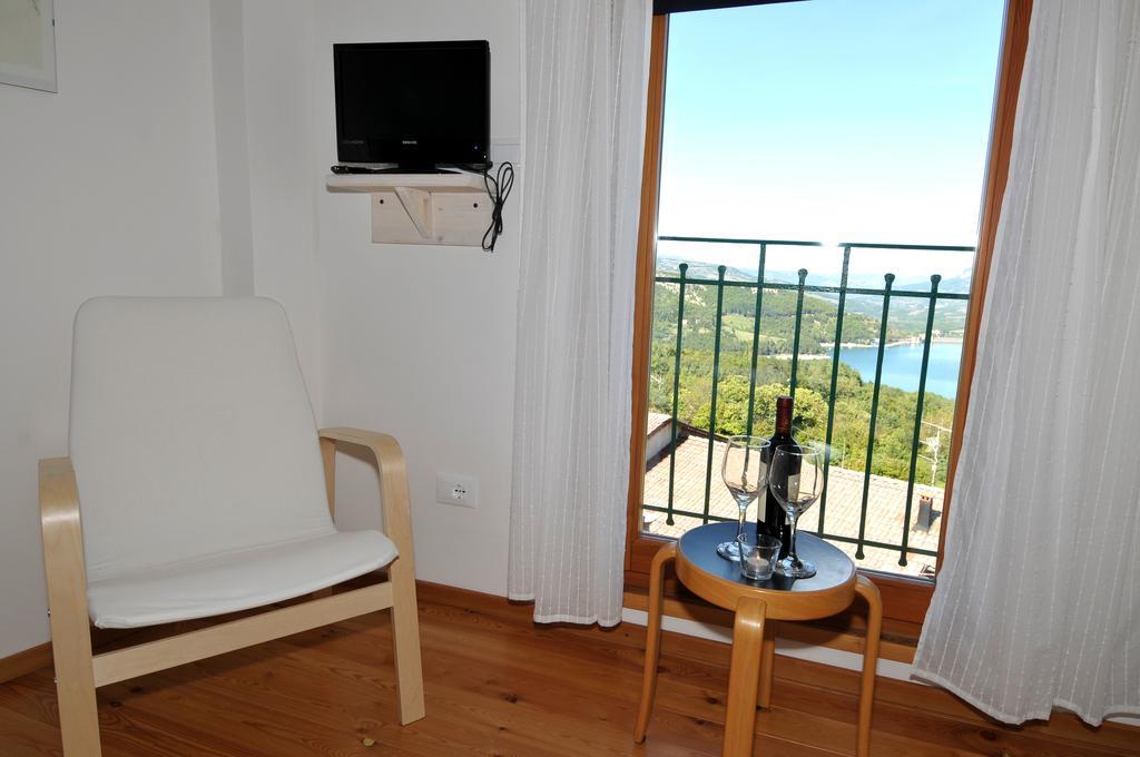 B&B Borgo Massovrana Castel di Casio Екстер'єр фото